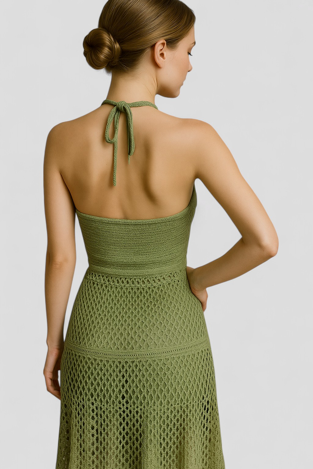 Festliches Damenkleid mit 3D-Applikationen 7