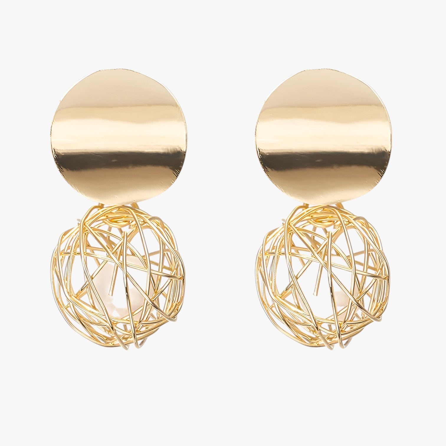 Genalyn | Goldene Kugel-Ohrringe - mit Vintage-Touch