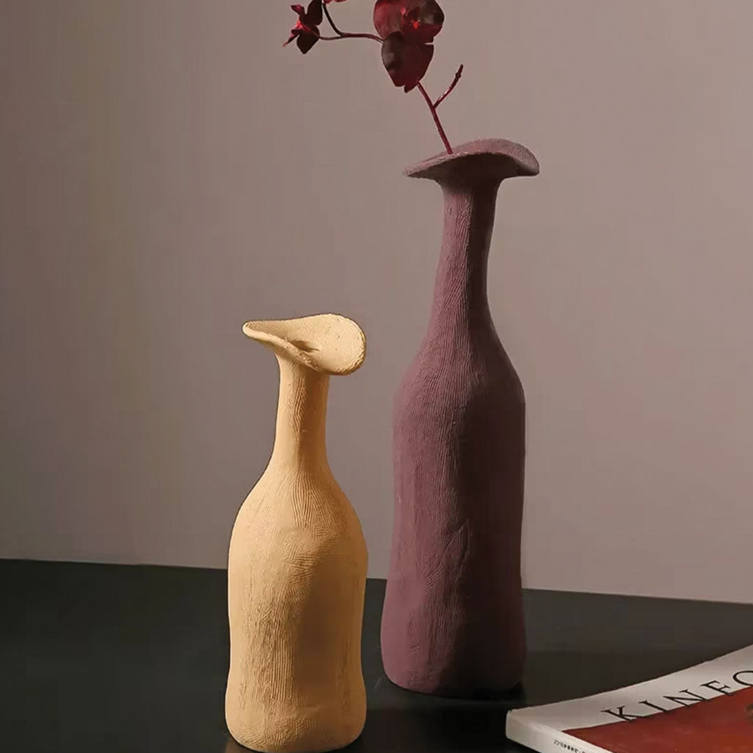 Moderne Morandi-Keramikvase | Schlankes, raffiniertes Akzentstück - - Moderne Morandi-Keramikvase | Schlankes, raffiniertes Akzentstück - € - Concept Frankfurt
