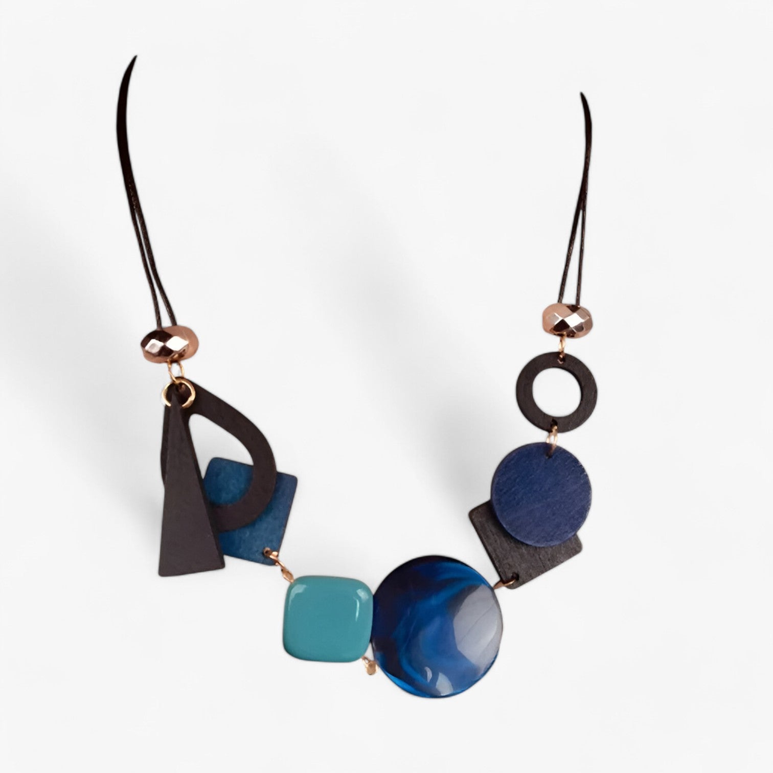 Vintage Geometrische Anhänger Halskette – Handgefertigte Ethnische Eleganz - Blau - Vintage Geometrische Anhänger Halskette – Handgefertigte Ethnische Eleganz - €25 - Concept Neurenberg