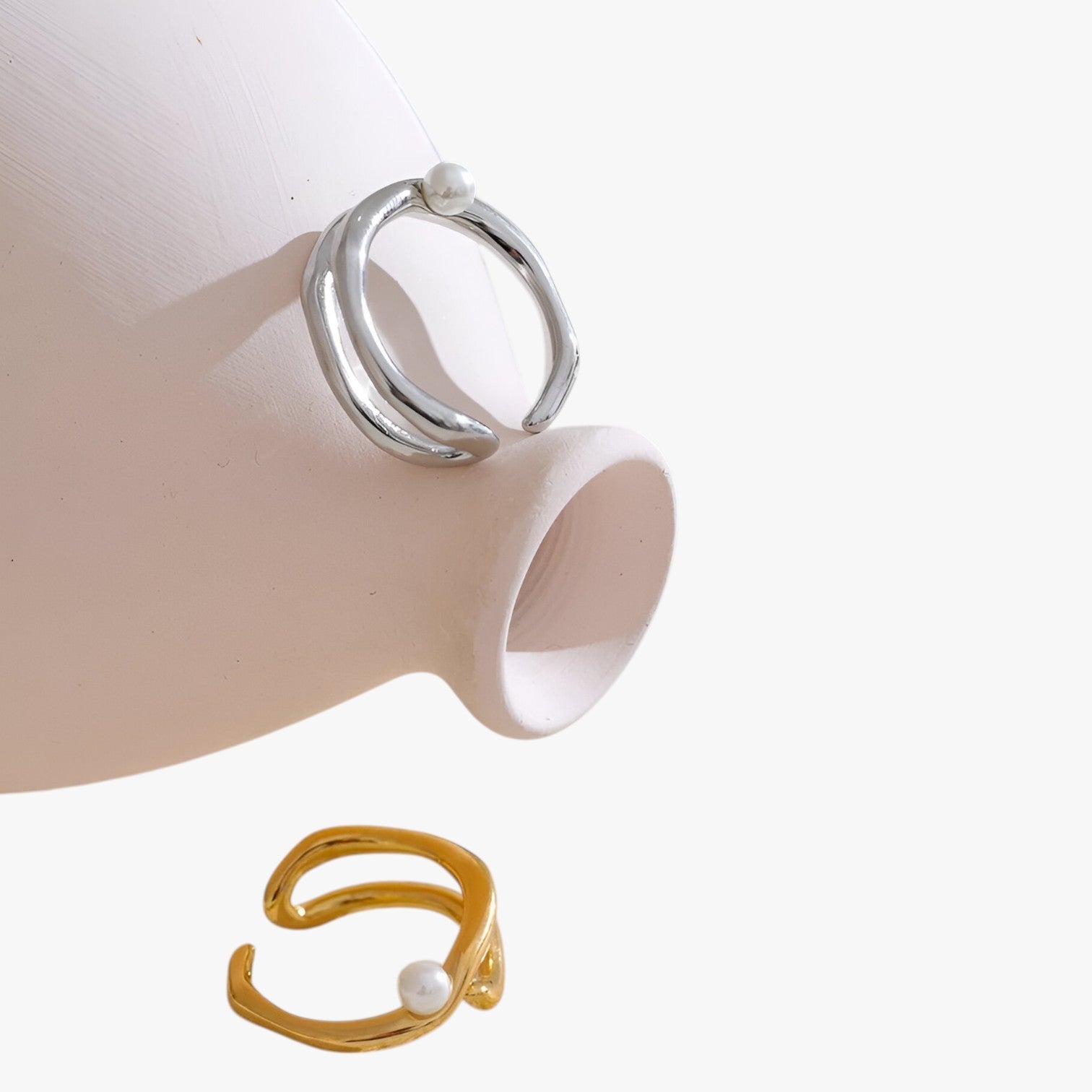 Sadie | Offener geometrischer Ring mit Perlen
