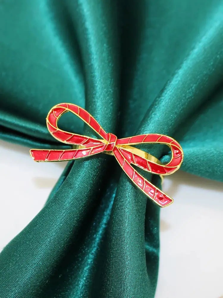 Urlaubs-Eleganz | 6 Weihnachtsserviettenringe mit Tannenzapfen - Perfekt - W - Urlaubs-Eleganz | 6 Weihnachtsserviettenringe mit Tannenzapfen - Perfekt- €25 - Concept Düsseldorf