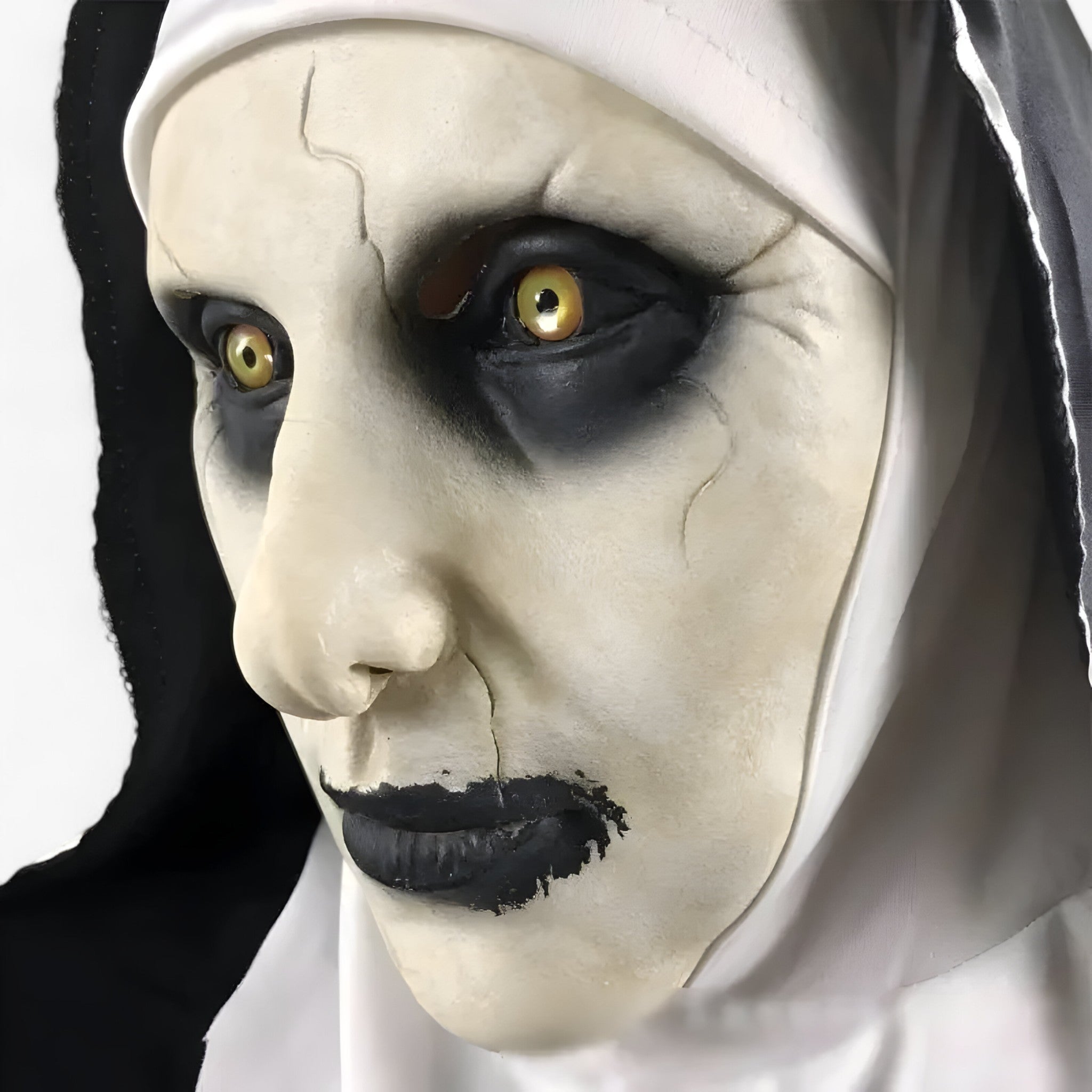 Dämonische Horrormaske - Blutige und realistische Effekte für Halloween - - Dämonische Horrormaske - Blutige und realistische Effekte für Halloween - €25 - Concept Düsseldorf