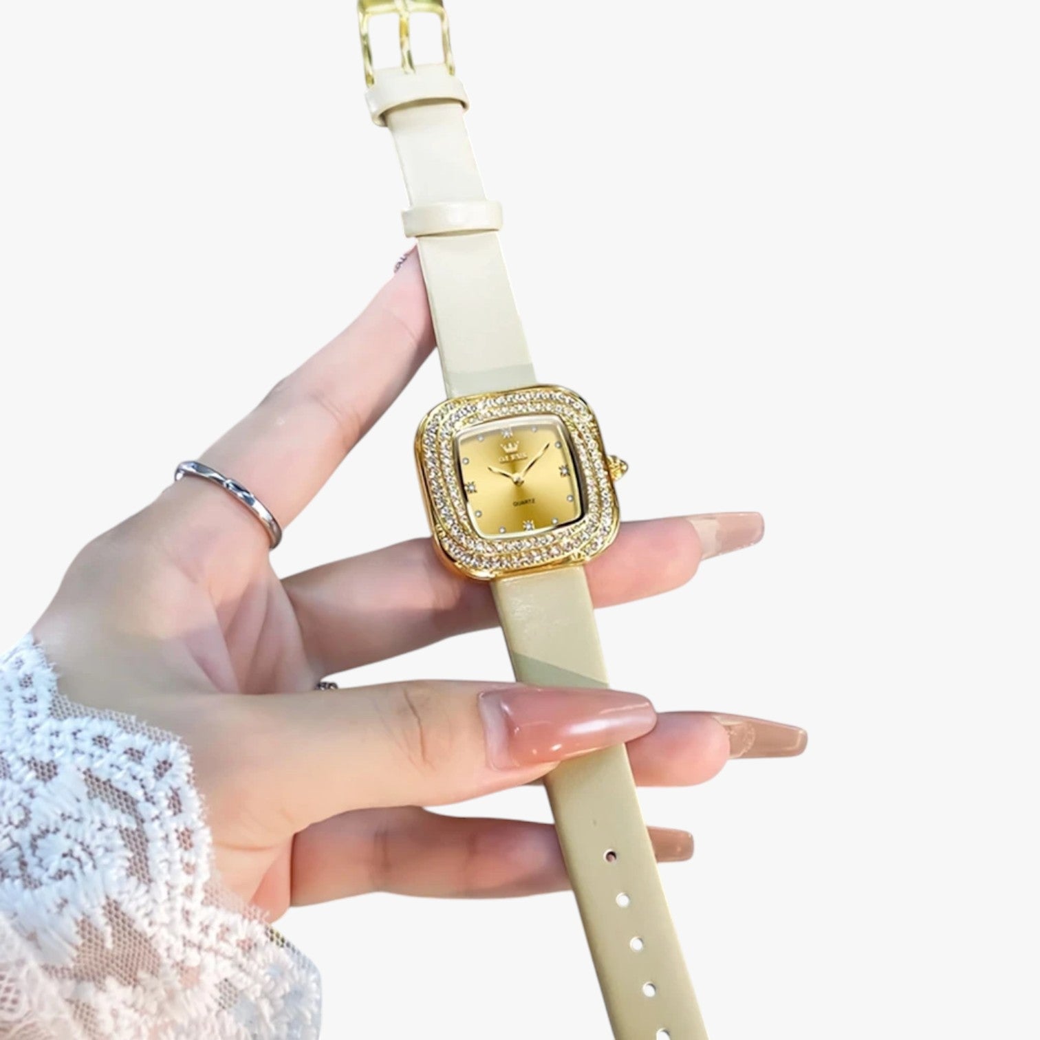 Blair | Elegante quadratische Lederuhr