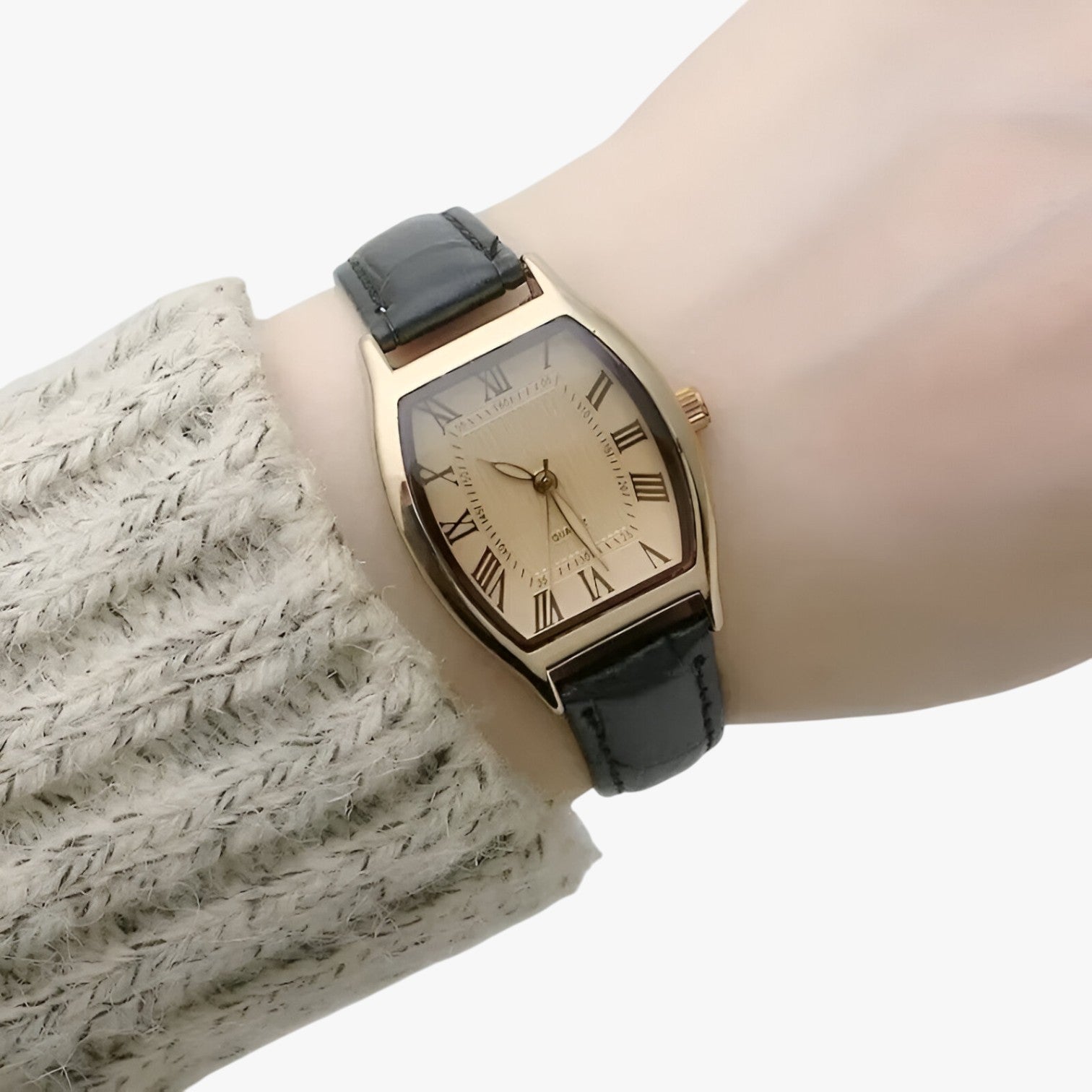 Aurora | Elegante Damenarmbanduhr mit Vintage-Lederarmband