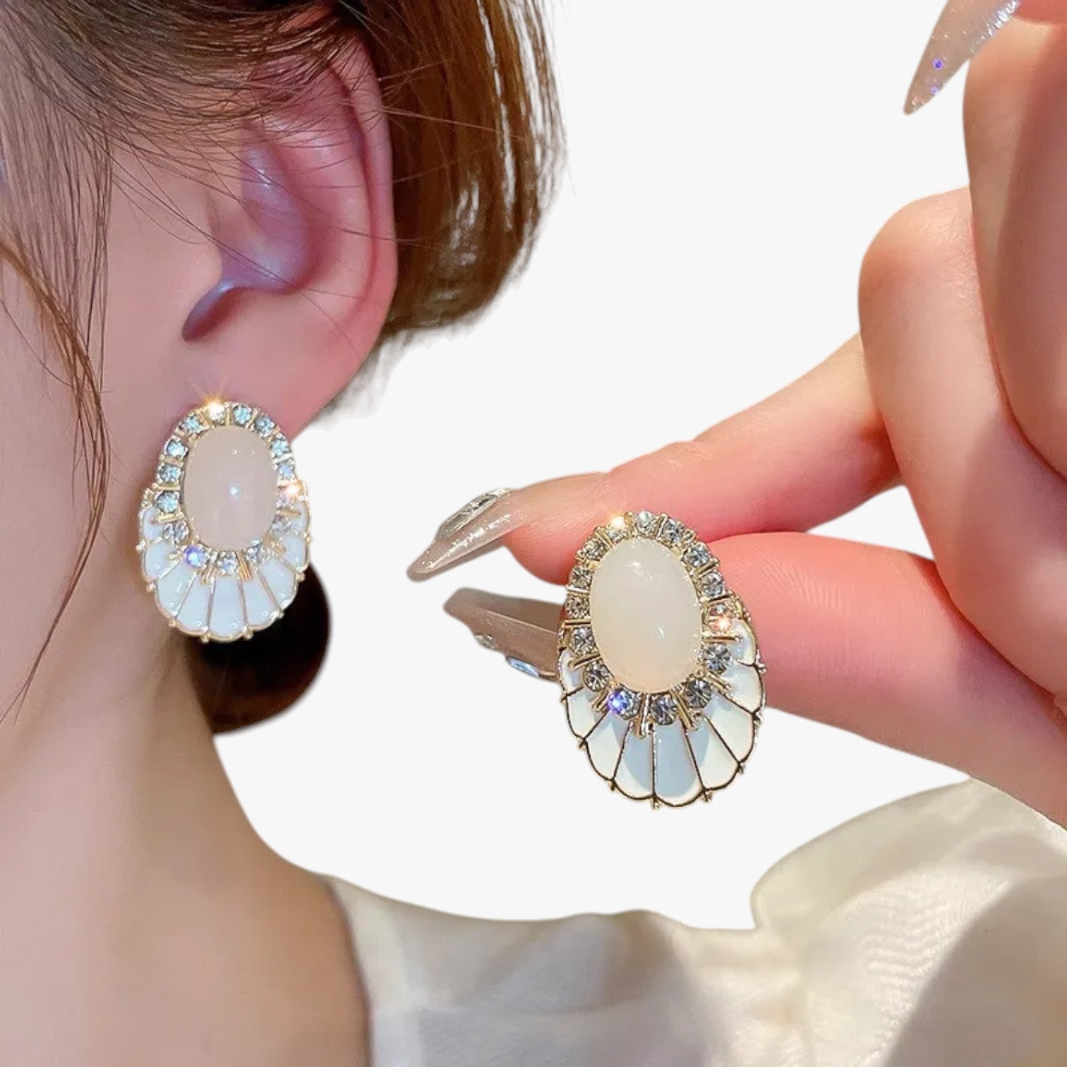 Thea | Elegante weiße Öl-Ohrringe