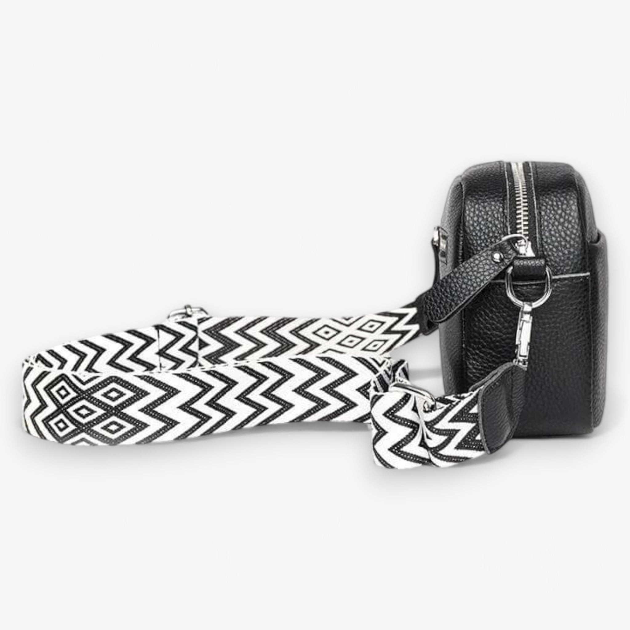 CrossbodyBag™ - Lederalta Damenhandtasche - - CrossbodyBag™ - Lederalta Damenhandtasche - €25 - Concept Neurenberg