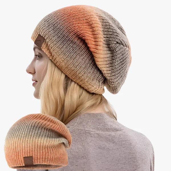 Bunte Plüschstrickmütze - Gemütlich und Modisch - - Bunte Plüschstrickmütze - Gemütlich und Modisch - €25 - Concept Frankfurt