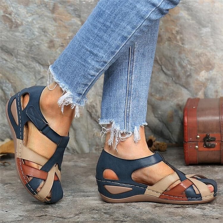 Sandalen - Komfort & Stil kombiniert - - Sandalen - Komfort & Stil kombiniert- €25 - Concept Neurenberg