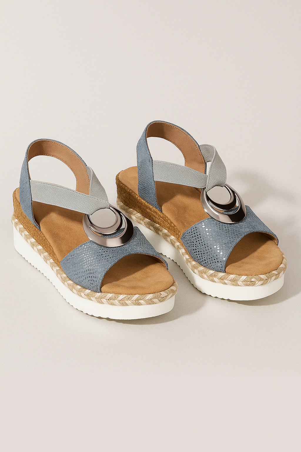 Briella | Damen Plateau-Sandalen mit elastischem Kreuzband & Metallic-Ring
