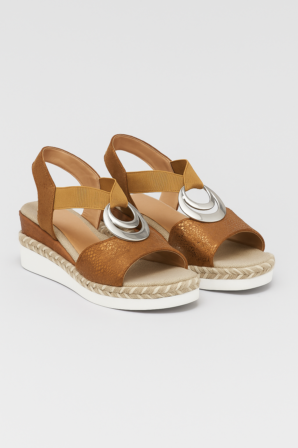 Briella | Damen Plateau-Sandalen mit elastischem Kreuzband & Metallic-Ring