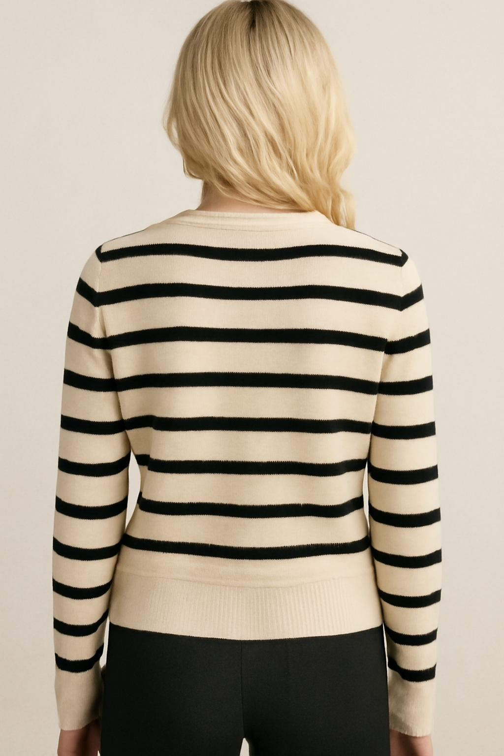 Nyk | Klassische gestreifte Cardigan – Eleganz im Alltag