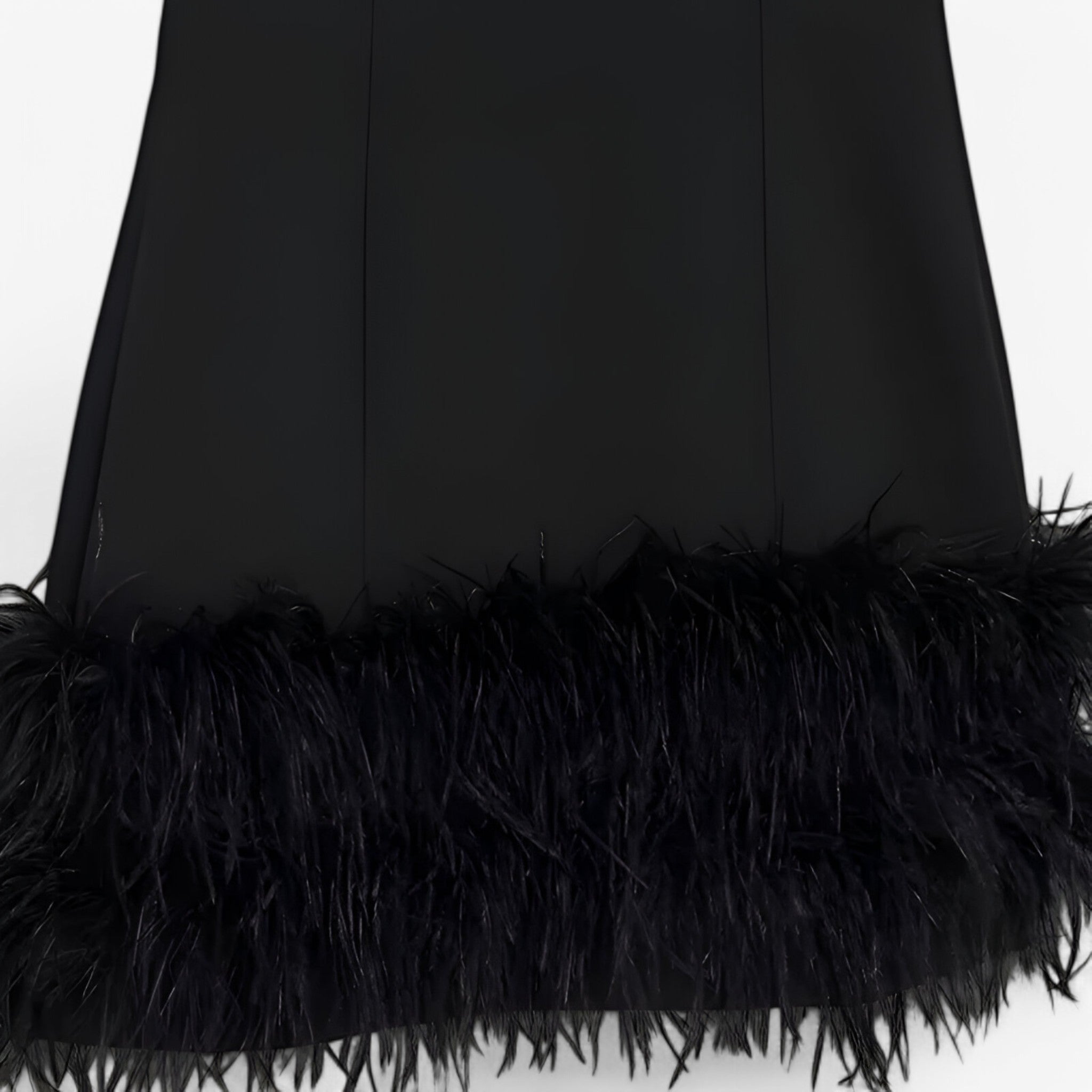 Elegantes Damen Mini-Kleid mit Federn 7