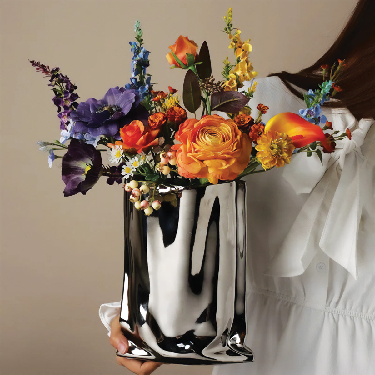 Geschmückter Blumenstrauß mit Rand | Zeitgenössische Dekoration, perfekt für alle Räume