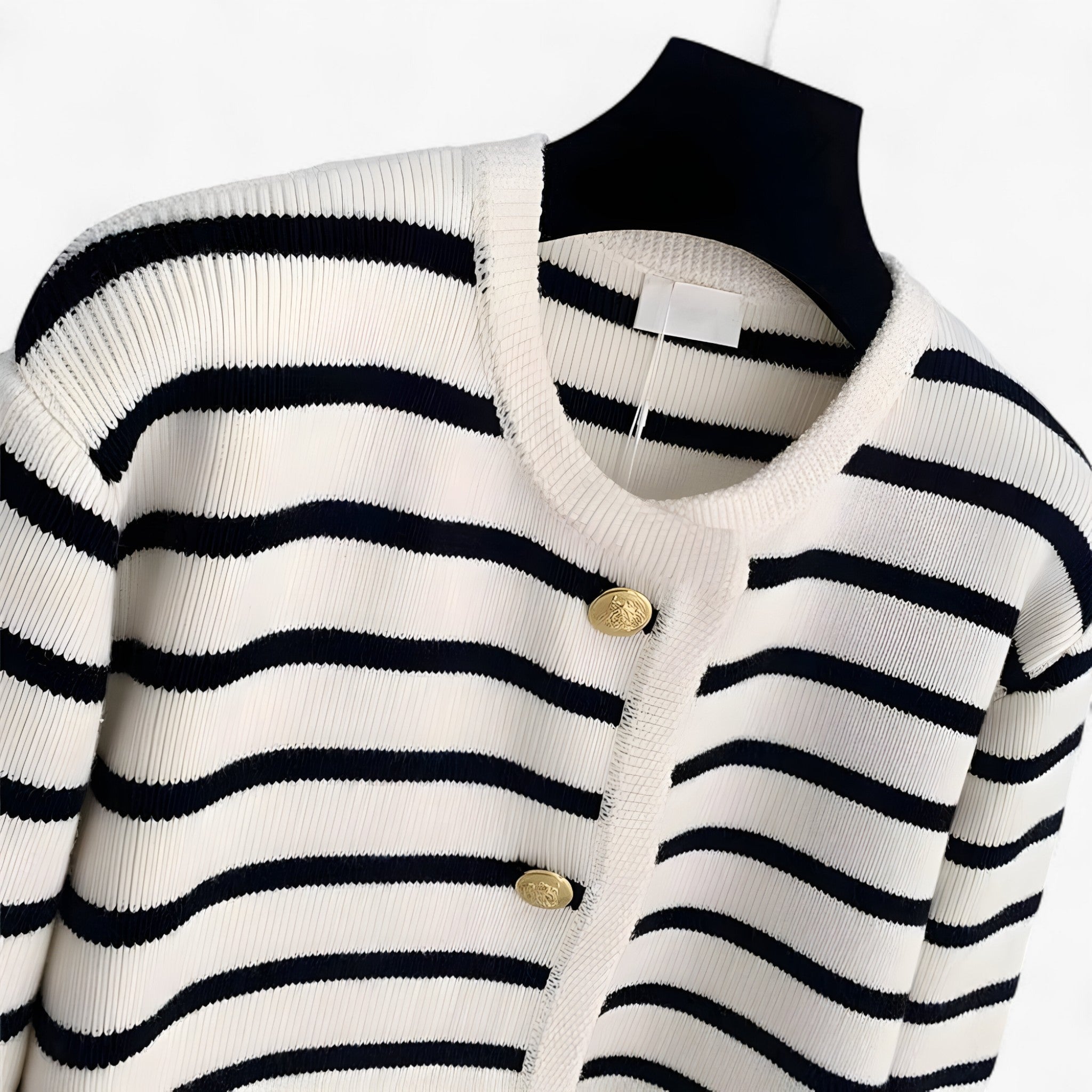 Nyk | Klassische gestreifte Cardigan – Eleganz im Alltag