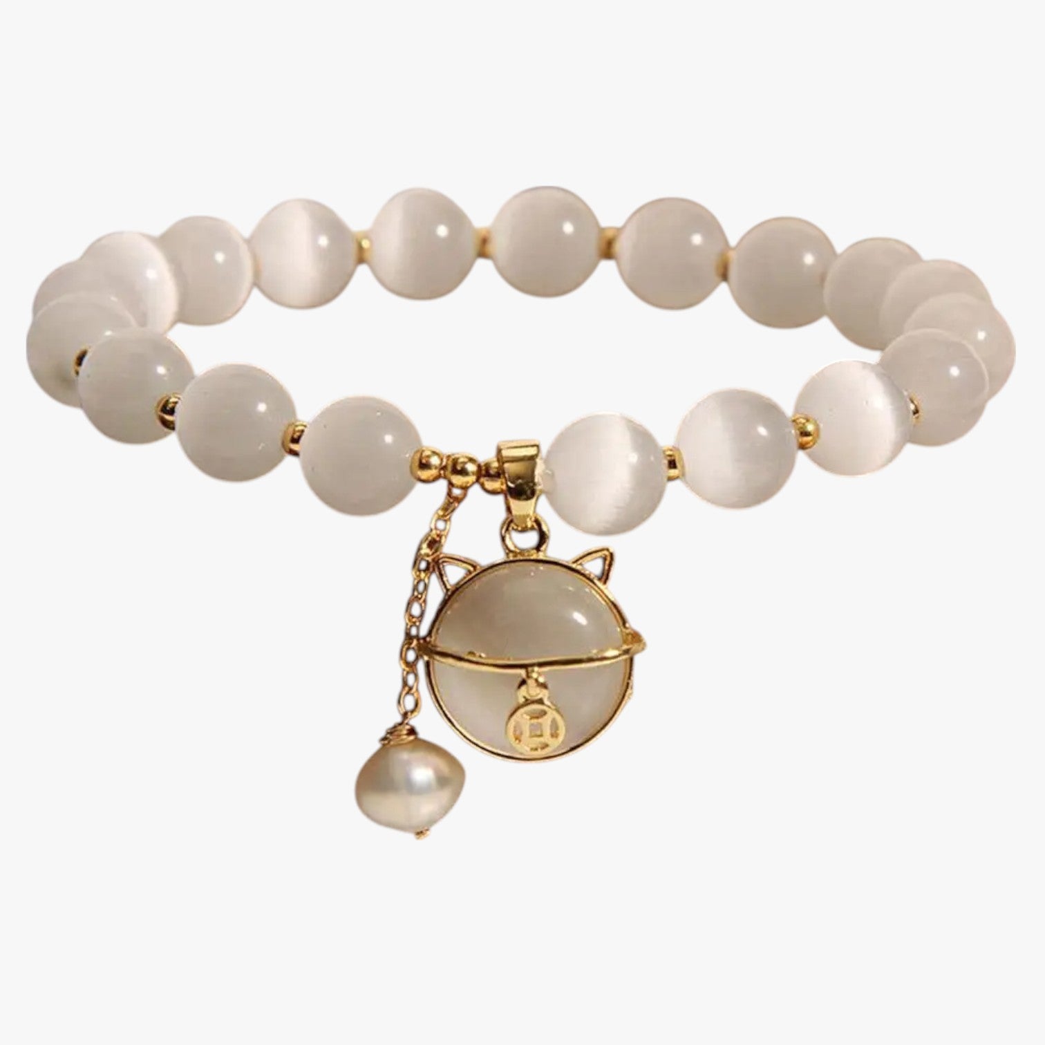 Alora | Opalperlenarmband mit Glückskatzen-Anhänger, elegantes, verstellbares Geschenk