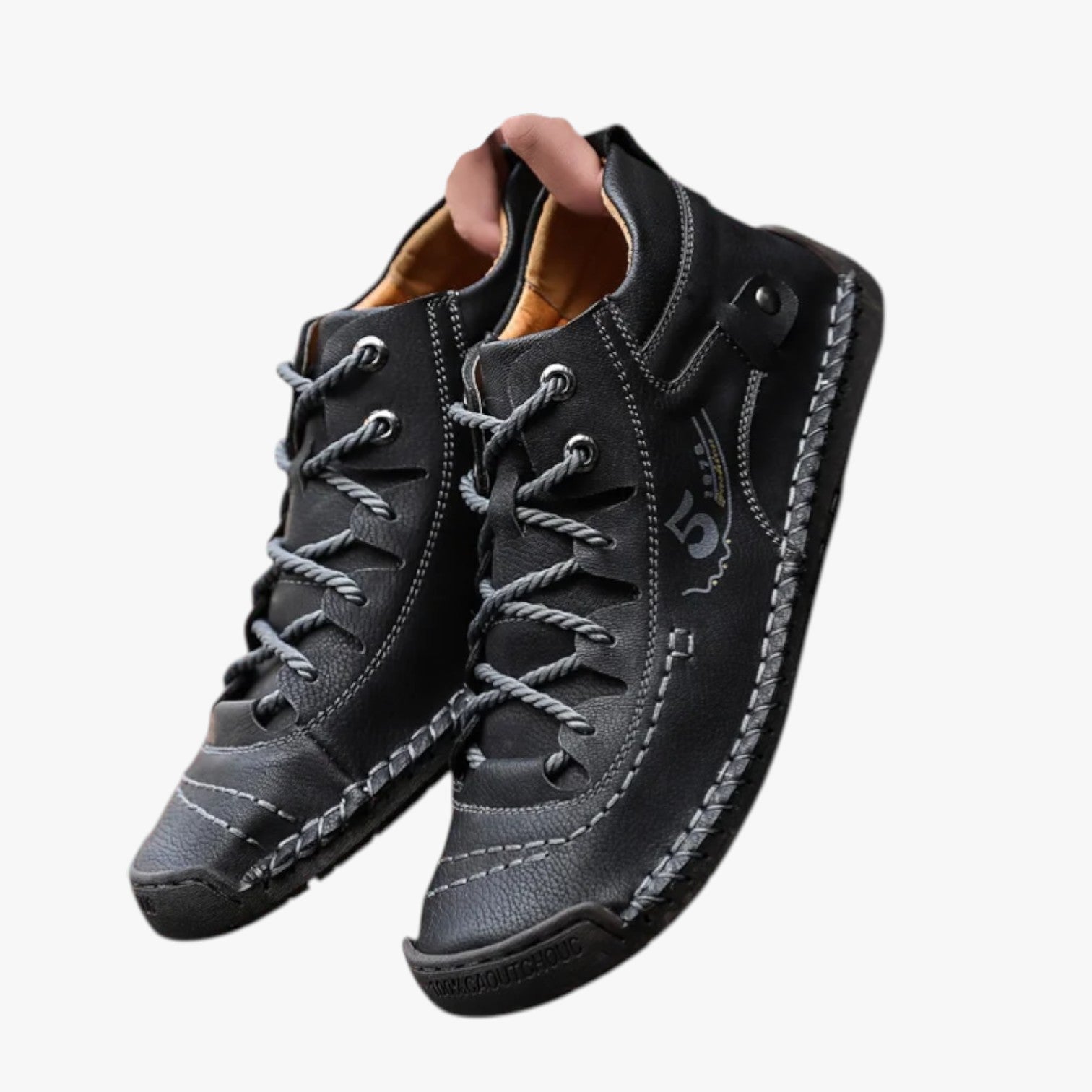 Tanner | Herren-Casual-Schuhe aus handgenähtem Leder: Komfort bei jedem Schritt