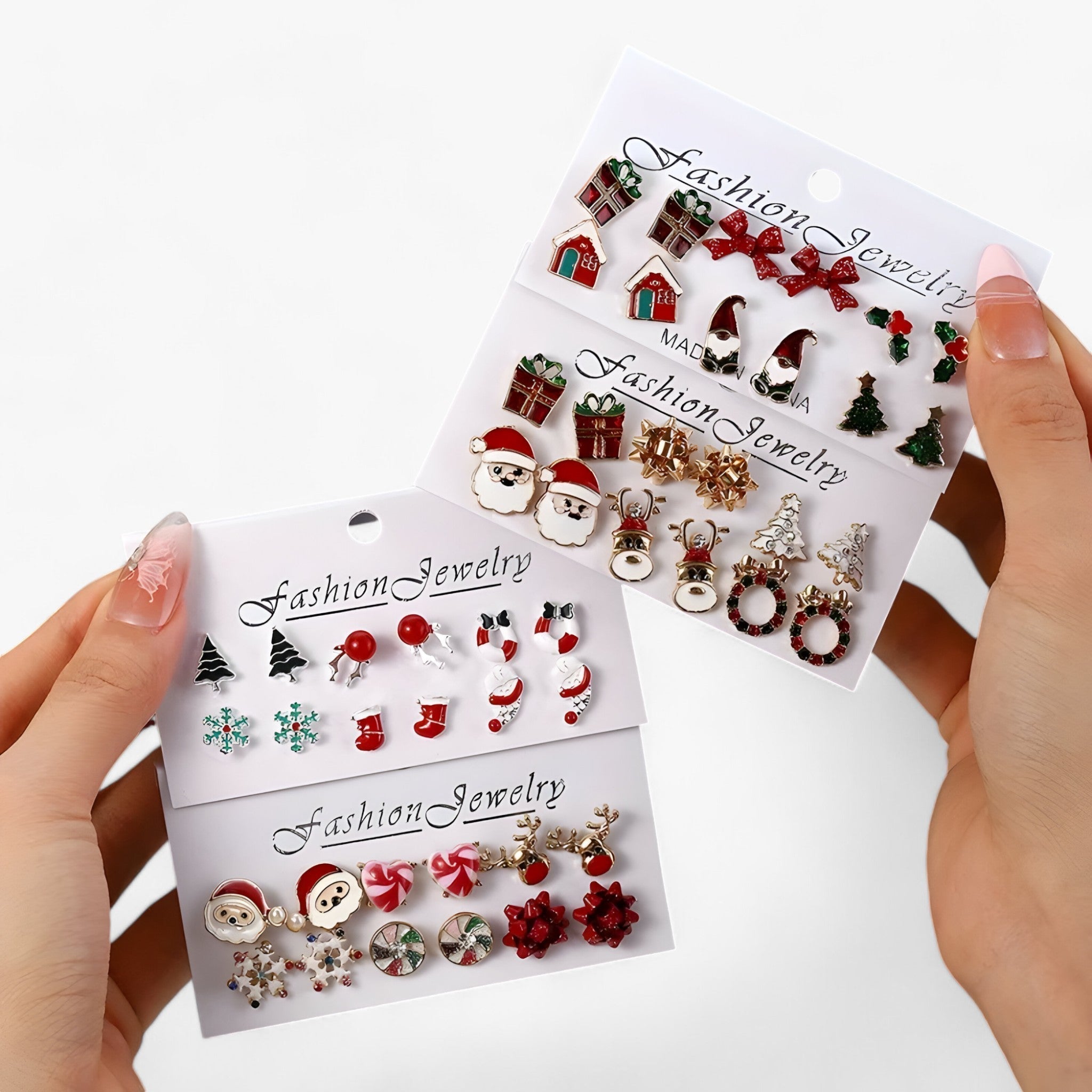 Sparkle | Set aus 6 Paar Weihnachtsohrringen - Funkelnde Designs aus Zirkonia - - Sparkle | Set aus 6 Paar Weihnachtsohrringen - Funkelnde Designs aus Zirkonia- €25 - Concept Düsseldorf