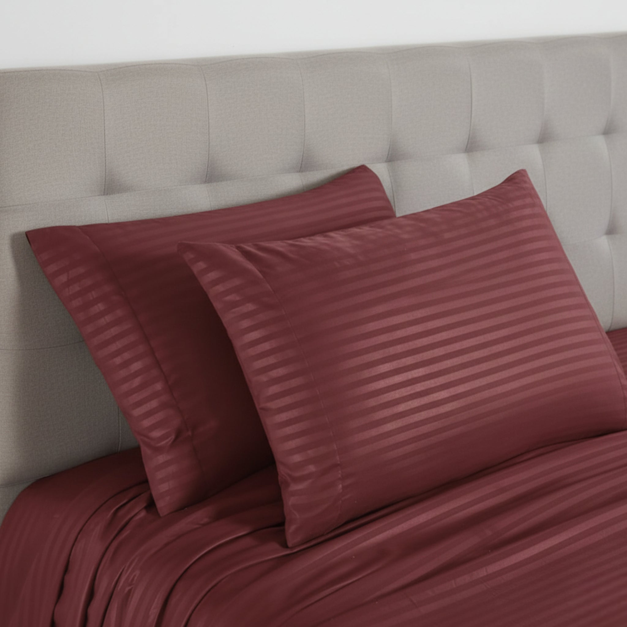 4-teiliges Mikrofaser Bettwäsche-Set – Spannbettlaken mit Gummizug