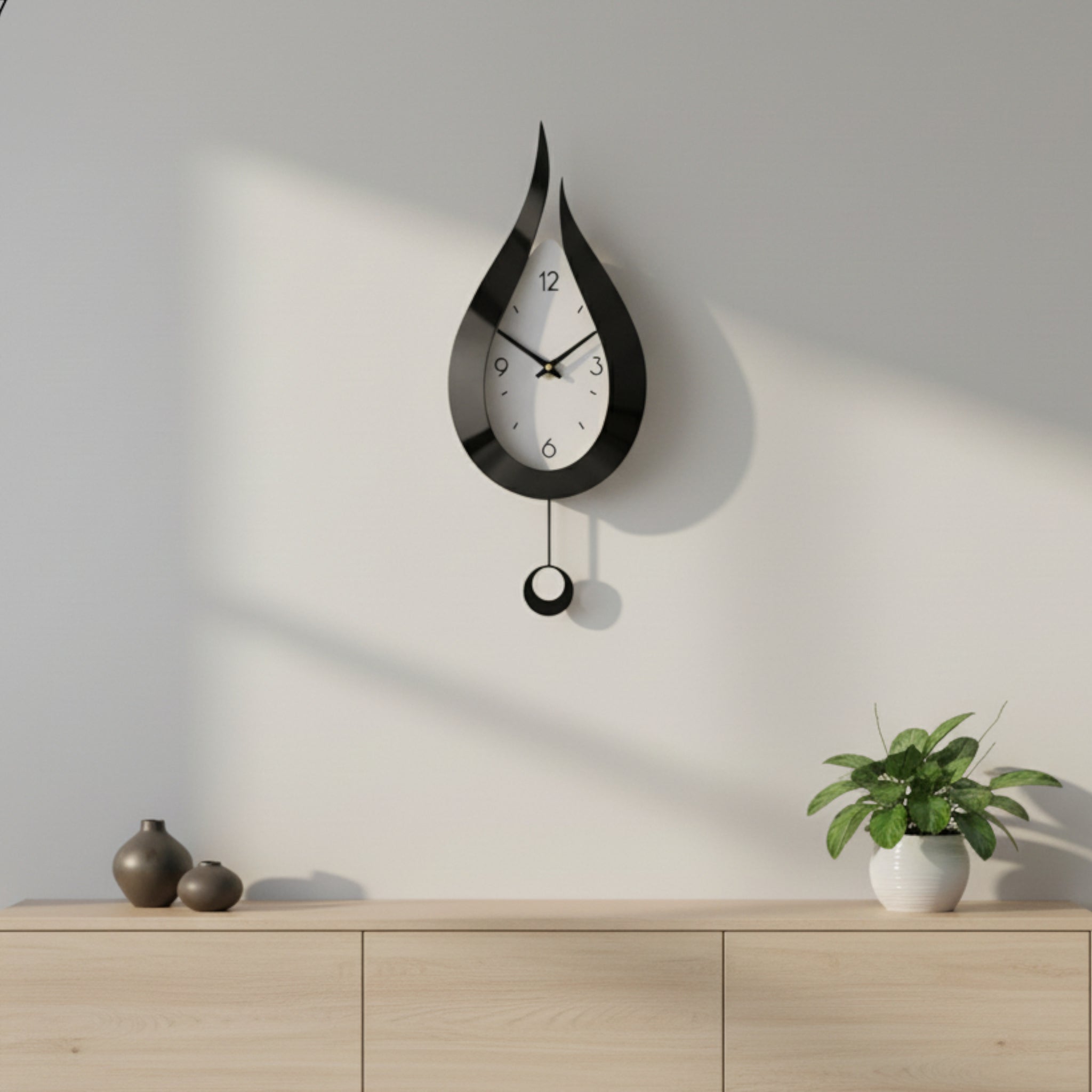 Moderne Wanduhr mit Wassertropfen-Design