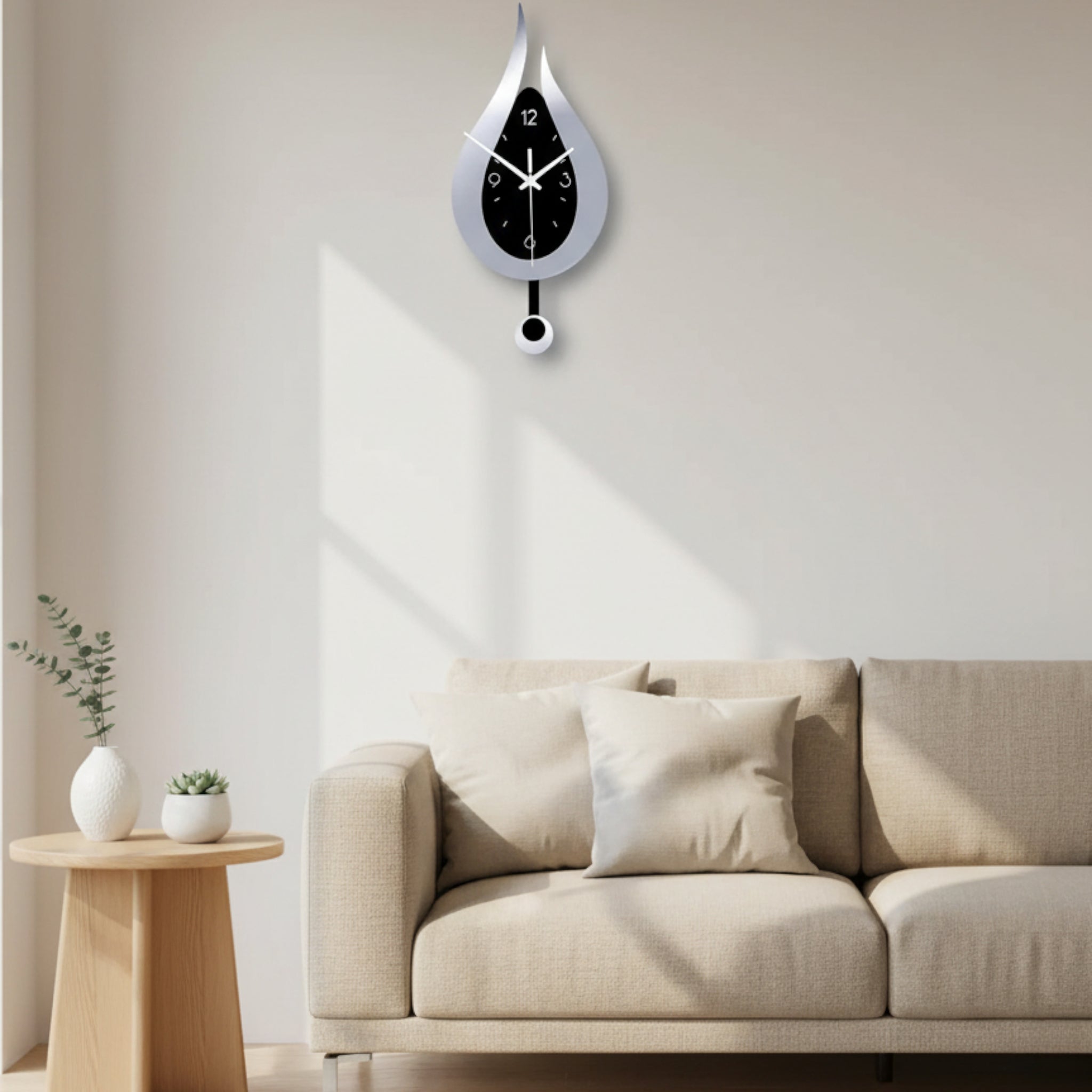 Moderne Wanduhr mit Wassertropfen-Design