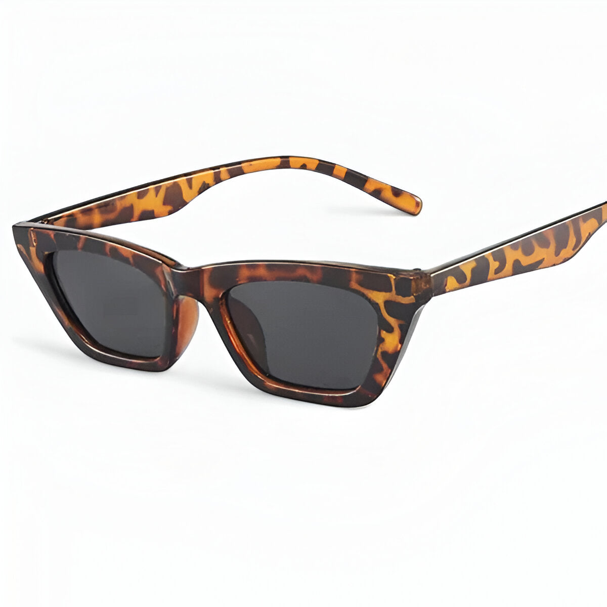 Viereck Katzenauge Sonnenbrille - Retro-Stil & UV-Schutz - LeopardenGrau - Maggie | Viereck Katzenauge Sonnenbrille - Retro-Stil & UV-Schutz - €25 - Concept Frankfurt