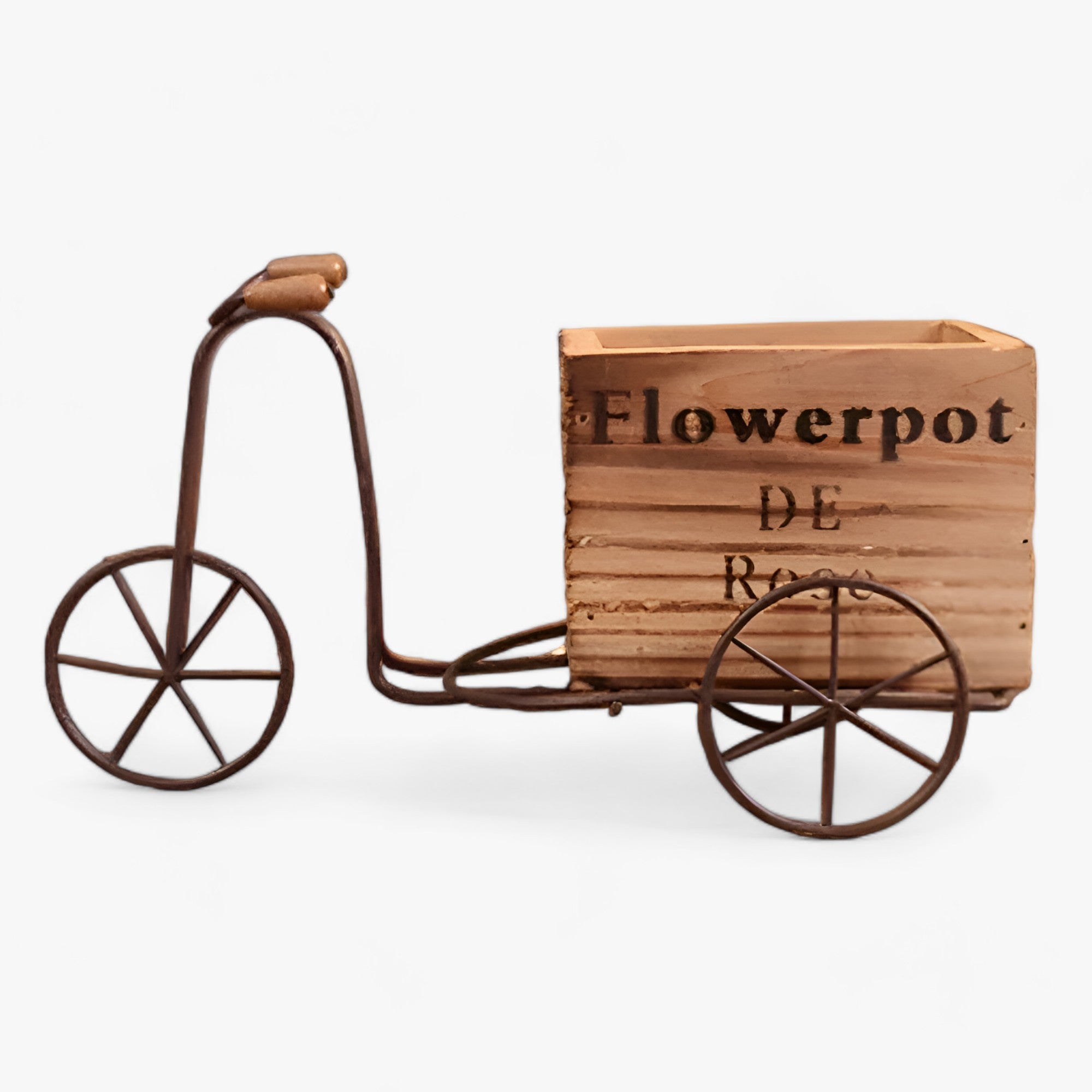 PedalBlüte | Retro-Blumentopf - Verspielte Sukkulentenausstellung - Holz - PedalBlüte | Retro-Blumentopf - Verspielte Sukkulentenausstellung- €25 - Concept Frankfurt