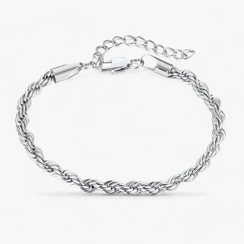 Schlankes gedrehtes Kettengliederarmband - Vielseitig und stilvoll für Männer - Silberfarbe 19cm - AIDEN | Schlankes gedrehtes Kettengliederarmband - Vielseitig und stilvoll für Männer - €25 - Concept Frankfurt