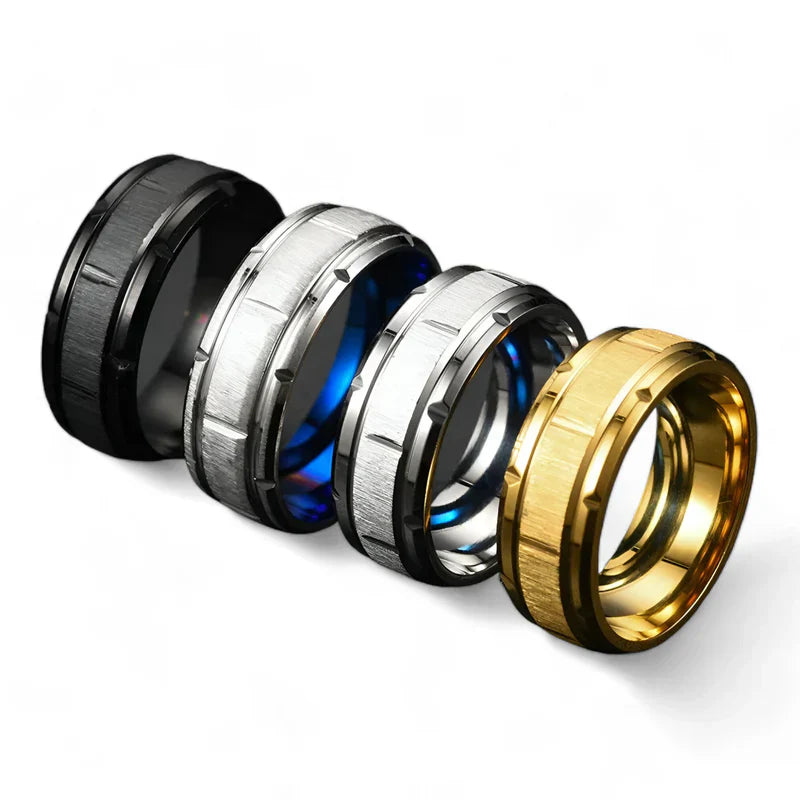 Robuster Titanstahl-Ring - Perfekt, um Ihren Alltagslook aufzuwerten - - ZEUS | Robuster Titanstahl-Ring - Perfekt, um Ihren Alltagslook aufzuwerten - €25 - Concept Frankfurt