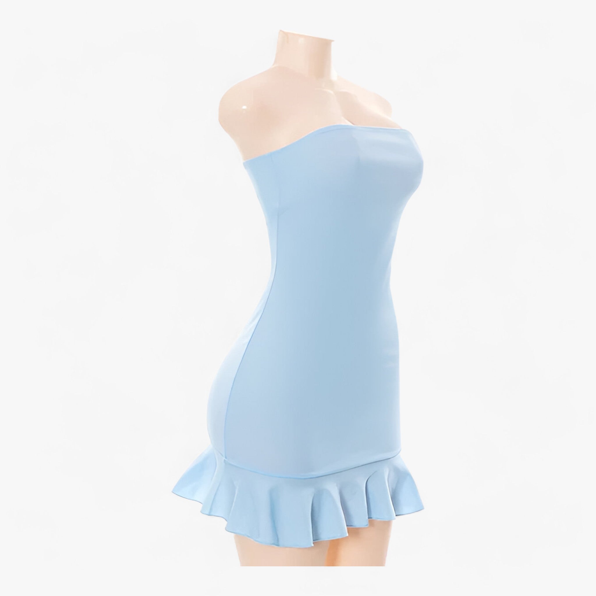 Minikleid - Stilvoll und bequem für ein schickes Date-Outfit - - CUTENOVA | Minikleid - Stilvoll und bequem für ein schickes Date-Outfit - €25 - Concept Frankfurt