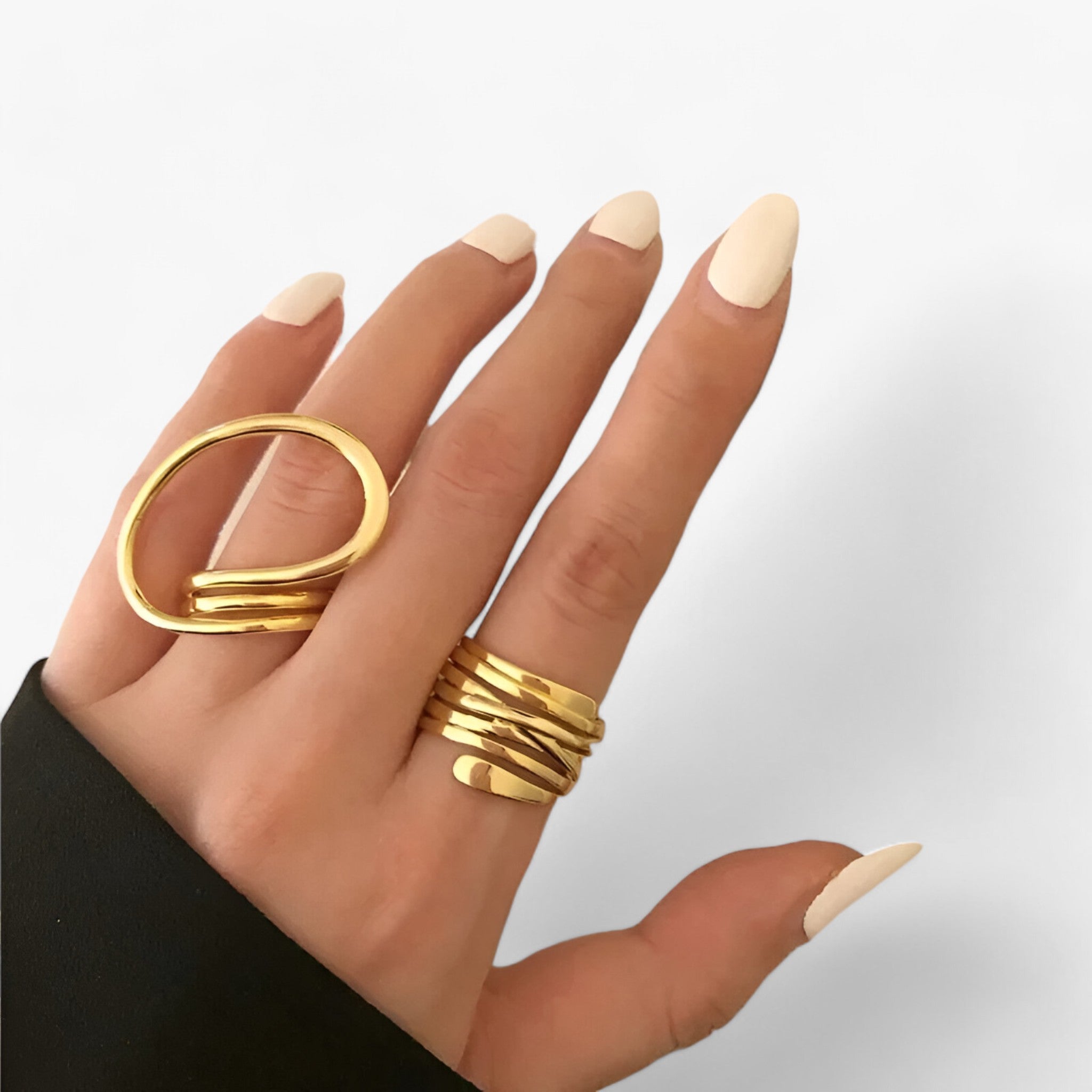 Geometrischer Statement-Ring – mutig und modebewusst - - Geometrischer Statement-Ring – mutig und modebewusst - €25 - Concept Frankfurt